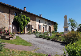Aire de stationnement camping-cars - Beaulieu-en-Argonne