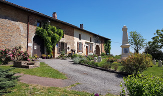 Aire de stationnement camping-cars - Beaulieu-en-Argonne