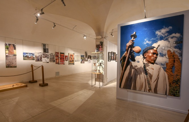 EXPOSITION : 
