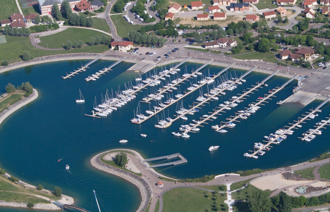 Aéroclub du sud meusien 5 - Les Hauts-de-Chée