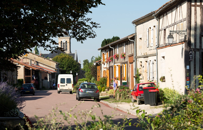 Aire de stationnement camping-cars 6 - Beaulieu-en-Argonne